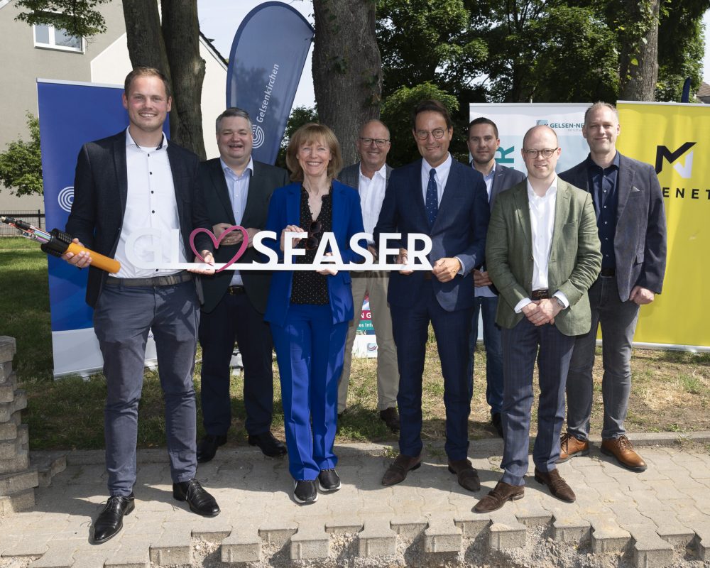 250613 Spatenstich Glasfaser Ausbau

copyright by : Gerd Kaemper/ gkfoto.de

Bild: