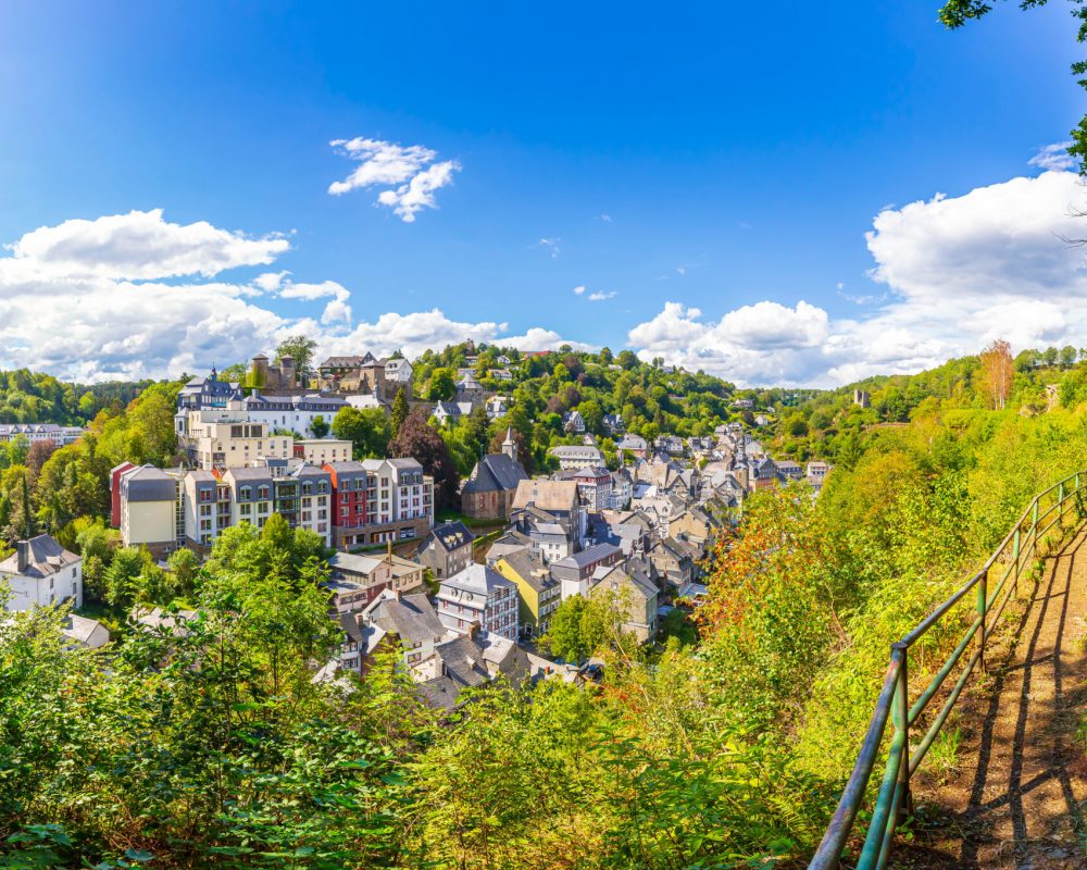 Best of the touristic village Monschau, located in the hills of the North Eifel, within the Hohes Venn – Eifel Nature Park in the narrow valley of the Rur river. Panorama